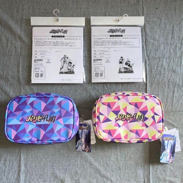 4種　パリピ孔明　諸葛孔明　月見英子　ポーチ　アクリルスタンド　アクスタ Amazon.co.jp: 4種 パリピ孔明 諸葛孔明 月見英子 ポーチ