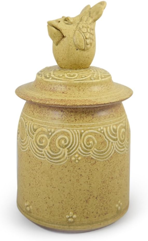 American Made Country Kitchen Stoneware Pottery Jar, Sculpted Chicken Lid