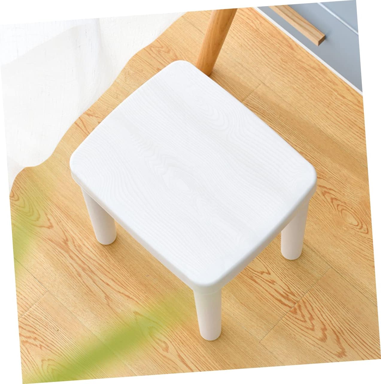 Kichvoe Non Slip Low Stool Thickened Plastic Footrest for Bathroom and Living Stable Skid Seat for Boys and Comfortable and White