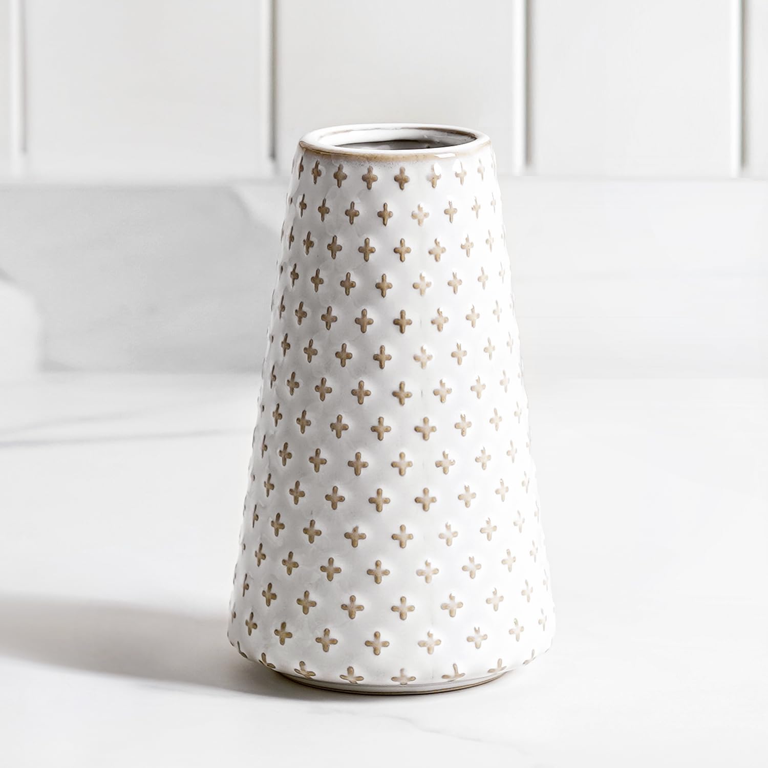Small Flower Vase for Decor, 6 Inch White Ceramic Embossed Vase for Lego Flowers, Tulip and Pampas Grass, Home Living Room Dining Table Office Decor, Arctic White-Clover