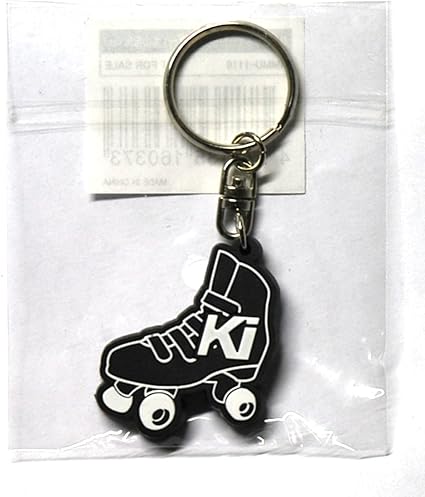 Amazon Co Jp 北山宏光ver ローラースケートキーホルダー シングル Everybody Go Kis My Ft2 Shop限定盤 ジャニーズグッズ ホビー 通販