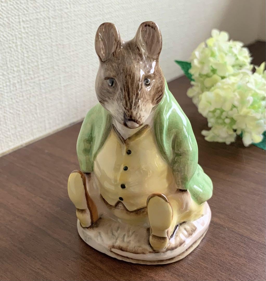 英国製ヴィンテージ ロイヤルアルバート ピーターラビット フィギュ