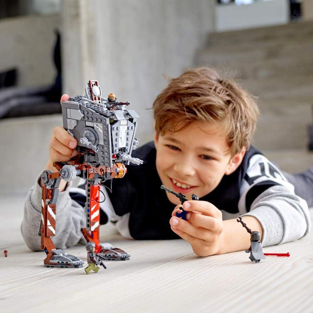 LEGO Star Wars Raider AT-ST, Set con Veicolo Provvisto di Cannoni e 4 Minifigure, Collezione Ispirata alla Serie TV The Mandalorian, 75254