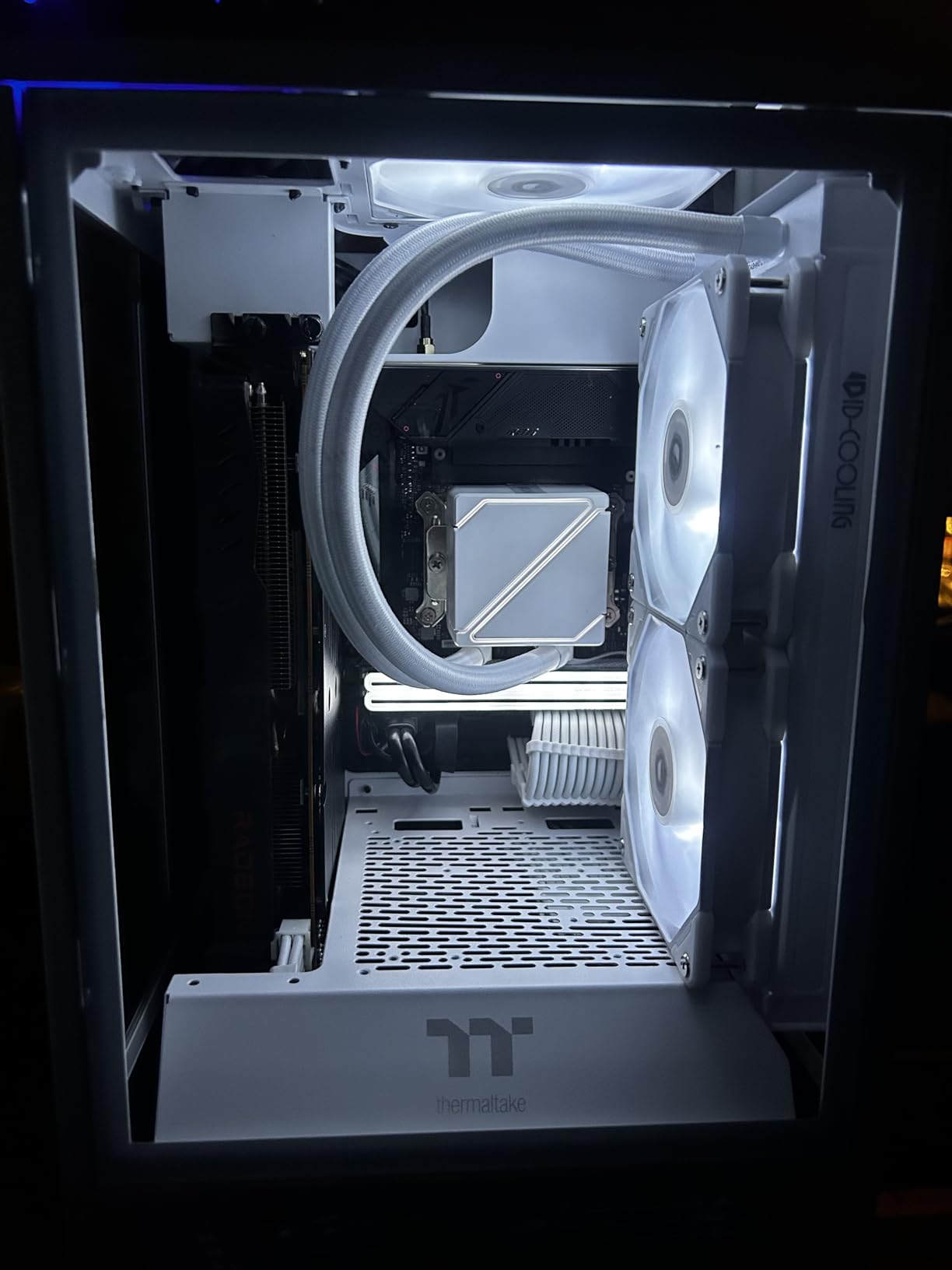 CPU AMD Ryzen 7 3800X CPU & Wraith Prism AMD Ryzen 7 3800X Wraith Prism LED RGB (3.9 GHz / 4.5 GHz