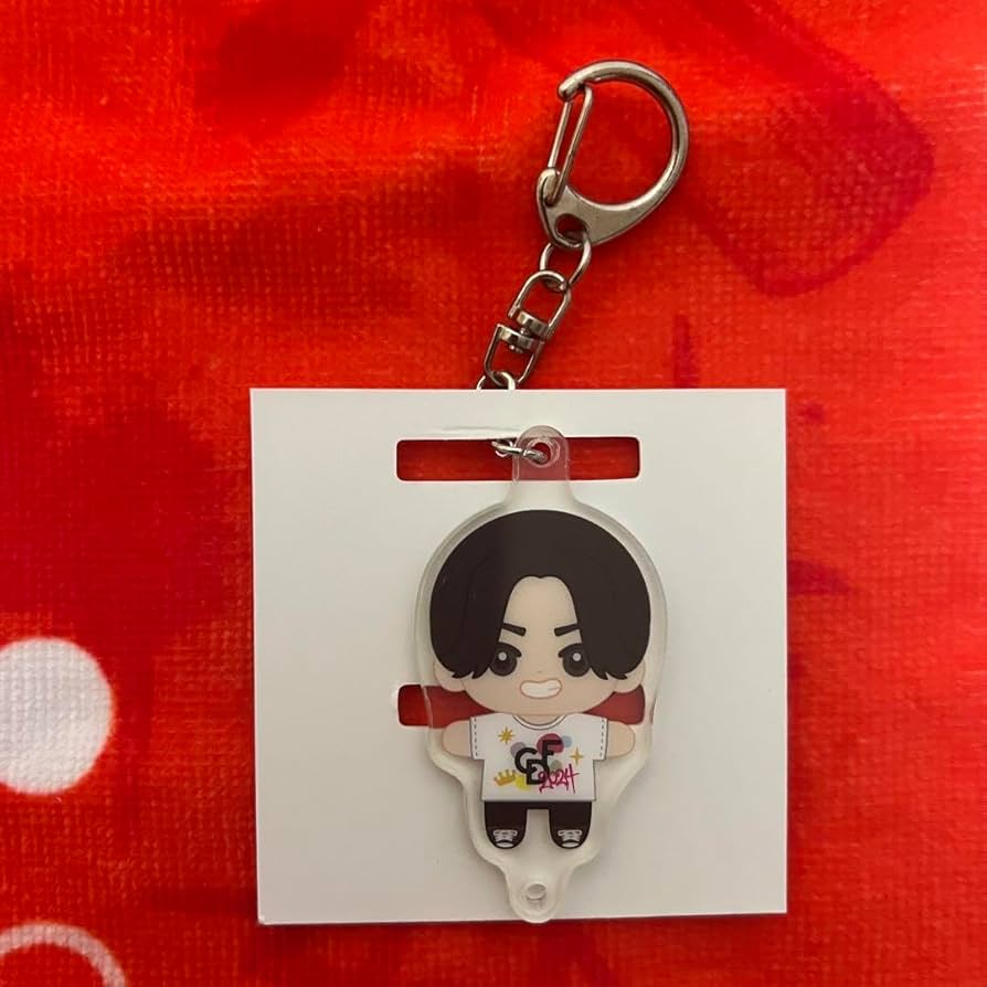 コムドット「ランダムくじ」A、B リアルくじブランド「くじスクエア」より『コムドットくじVol.2