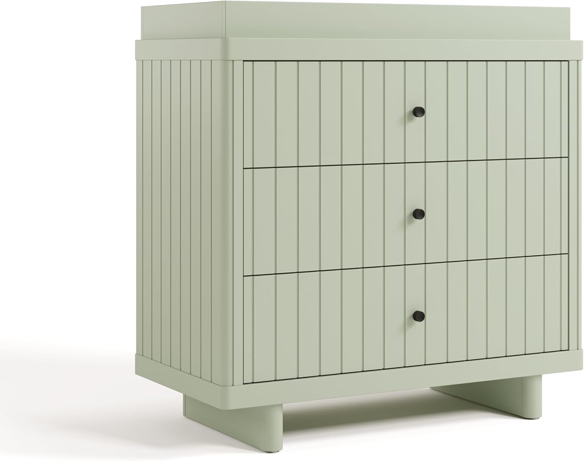 Storkcraft Kyoto Cómoda de 3 cajones con adorno, Salvia | Cómoda de madera con certificación GREENGUARD Gold para guardería y dormitorio infantil, sistema de cajones entrelazados, fácil montaje, rieles preinstalados