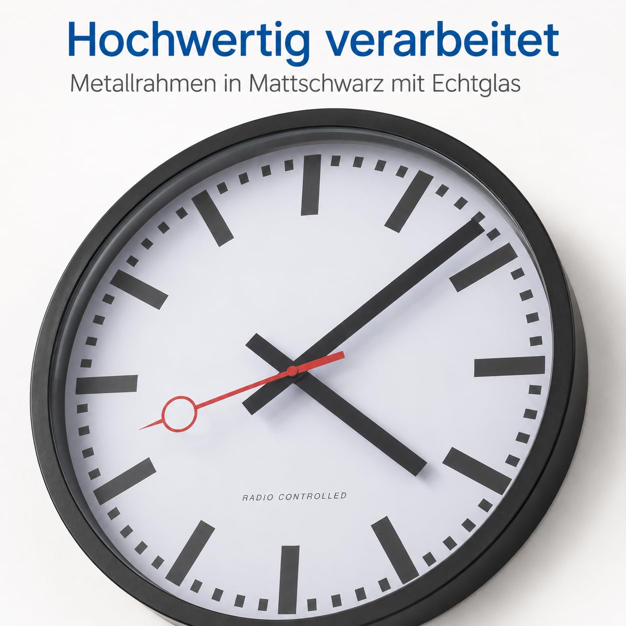 Eurotime Funkwanduhr, 35 cm, im Bahnhofsdesign, geräuscharmes Funkwerk, kein Ticken, Metallrahmen Mattschwarz, automatische Zeitein- und Zeitumstellung, für Wohnbereich oder Büro, 59530-05