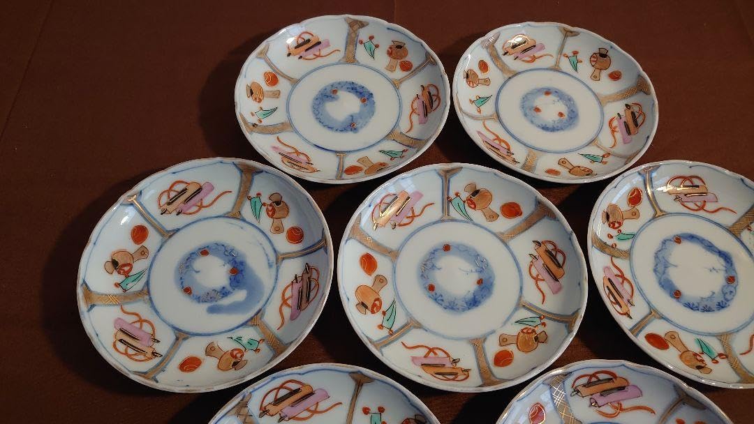 古伊万里　伊万里　色絵　金襴手　豆皿　菓子皿　蔵出し　茶道具　７客 Amazon | 古伊万里 伊万里 色絵 金襴手 豆皿 菓子皿 蔵出し 7客
