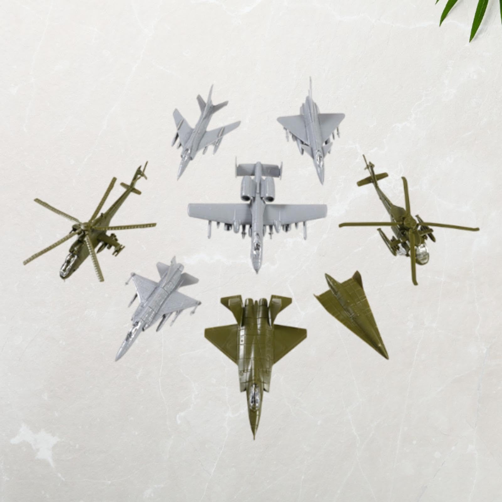 Amazon | PEWETE 8個 小航空機モデルセット1/144航空機セット リアルな