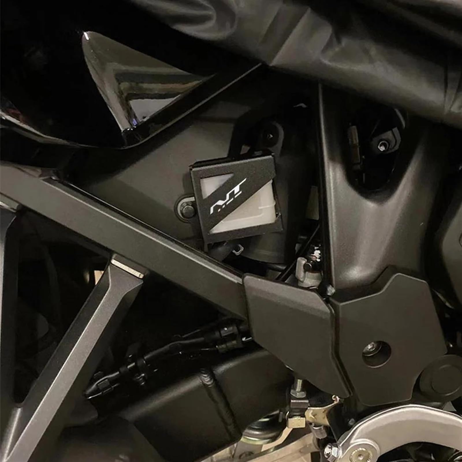 Motociclette Accessori Ricambi Per Motociclette Coperchio Serbatoio Liquido Freni Posteriore Tappo Riempimento Olio Per HONDA NT 1100 NT1100 DCT 2021 2022 2023(Black)