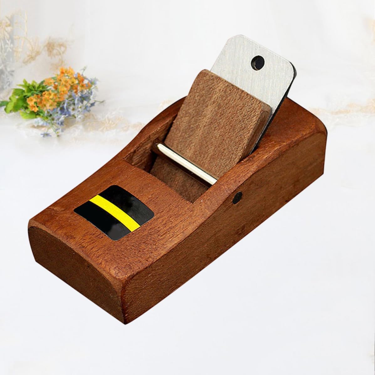 Mini Woodworking Planer Plastic Hand Planer for DIY Wood Plate | Sharp Metal Edge, Easy to Carry, Simple Use for Woodworking Starters, Chamfer Tasks, Plasterboard Shaping