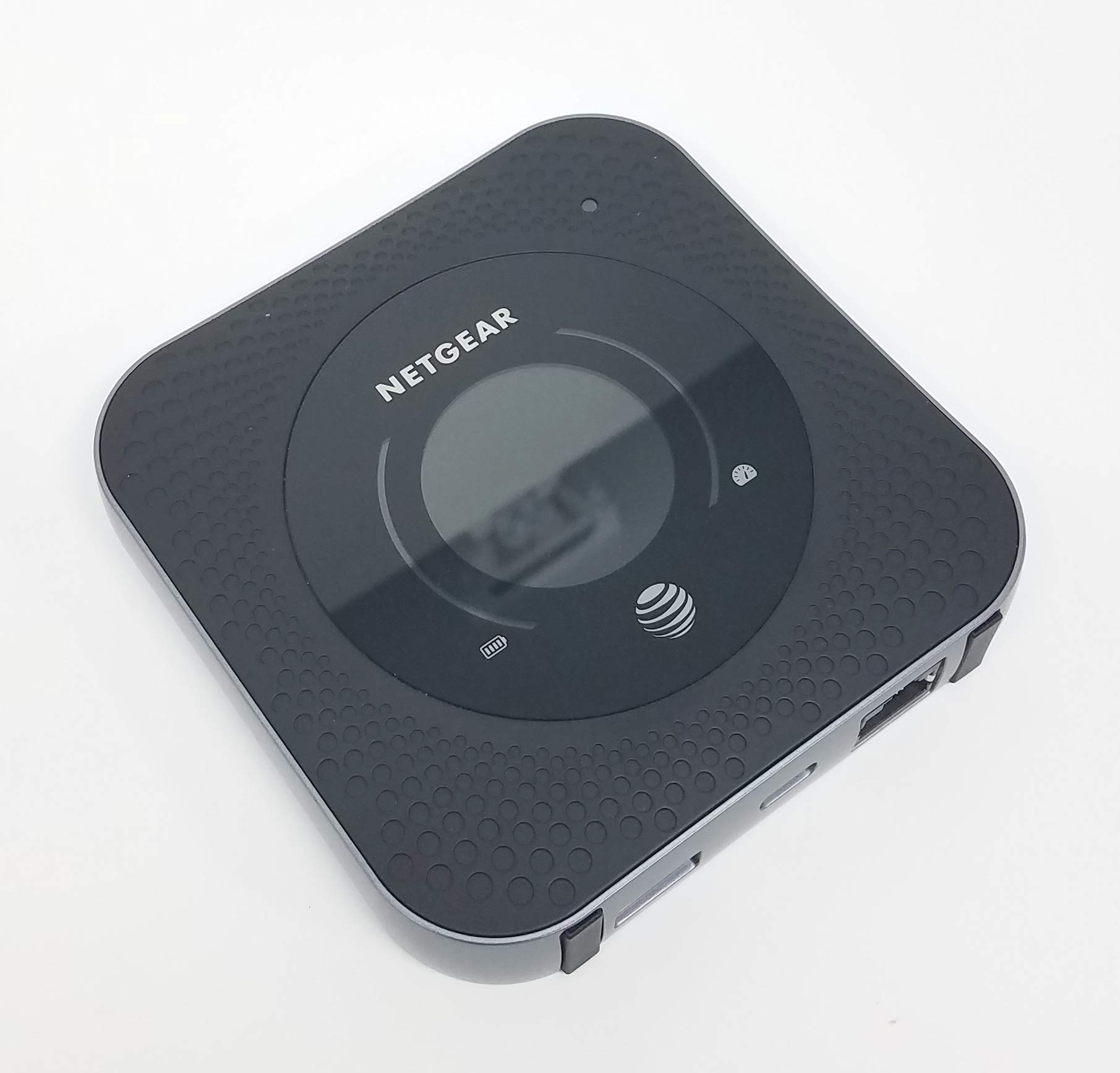 【MerPython　NETGEAR girare GN15 Amazon.com: Netgear Nighthawk MR1100 4G LTE Mobile Hotspot