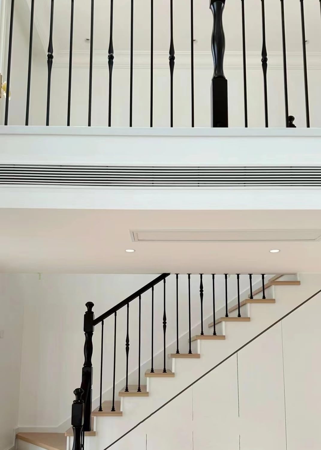 Wewnętrzne balustrady schodowe, łatwe w montażu wrzeciona ze śrubami mocującymi, odporne na rdzę, do tarasów domowych i hotelowych