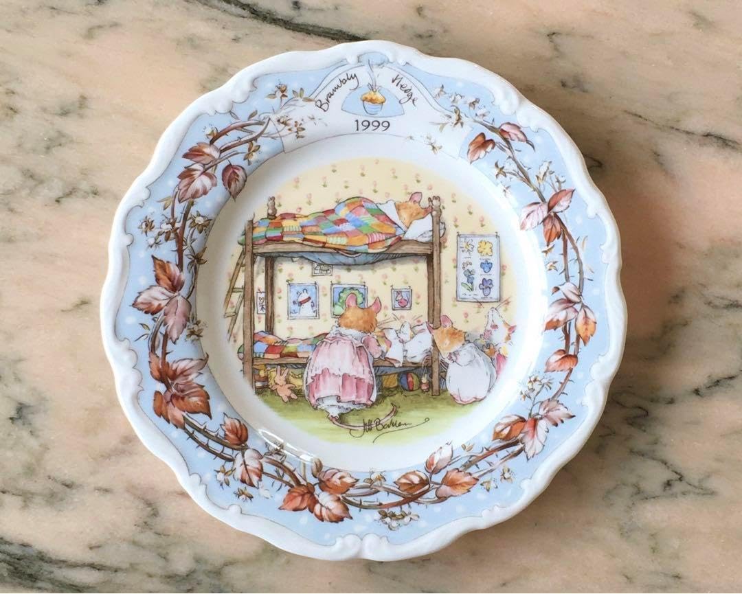 ブランブリー ヘッジ ピクニック プレート ブランベリー お皿 ブランブリーヘッジ』の世界（シリーズ一覧）｜ブランド食器買取