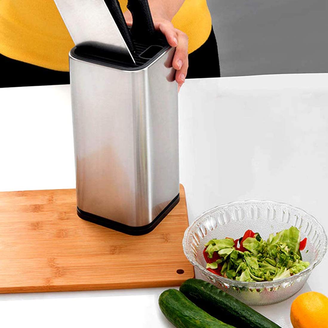 GuDoQi Ceppo Portacoltelli Universale, Portacoltelli in Acciaio Inossidabile, Grande Volume, Portacoltelli salvaspazio, con Foro di Scarico e Slot per Forbici