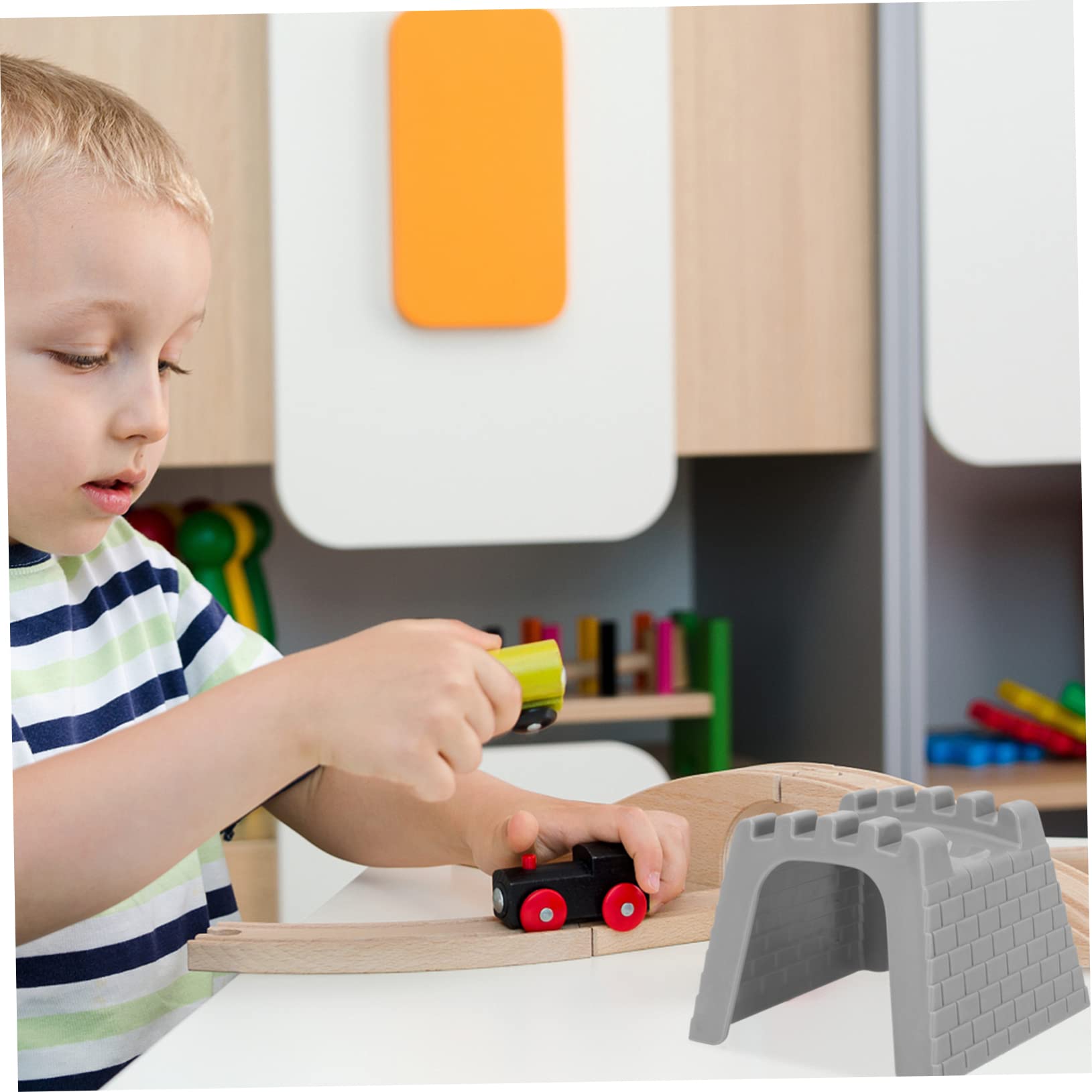 YARNOW Train Tunnel Model Realistic Railway Scene Accessory for Enhances Imagination Design for Train Track Layouts for Creative Play and Concentration Development