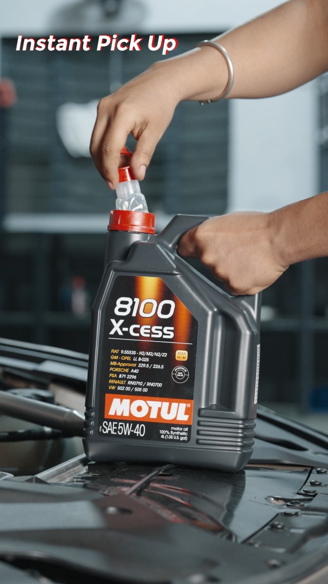 Motul 8100 X-CLEAN 5W40 Fully Synthetic Engine Oil - 10 Liters (2 X 5L Bottles) New 3 thumbnail image