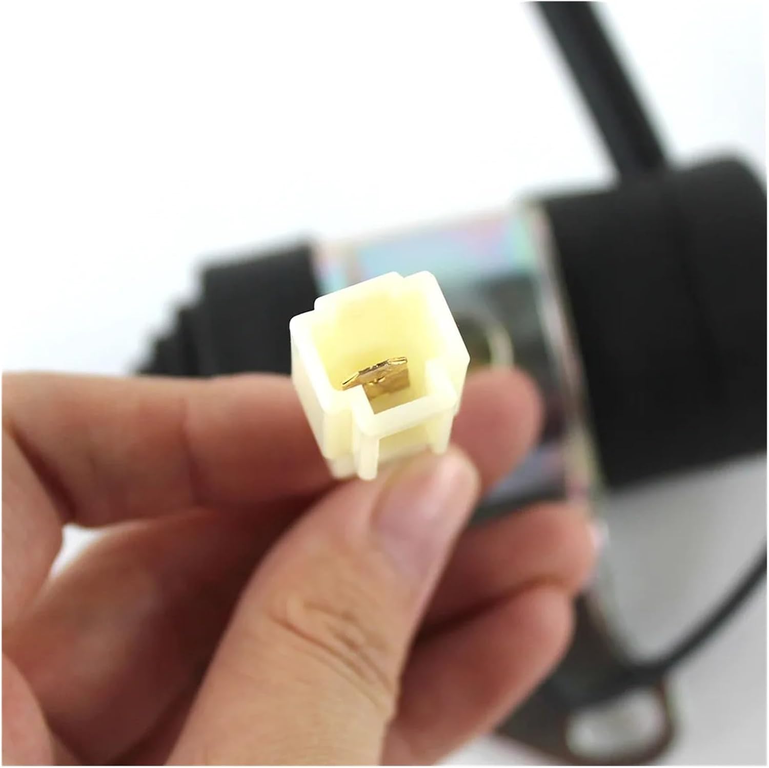 052600-4530 052600-4531 16851-60014 Cut-off solenoid valve