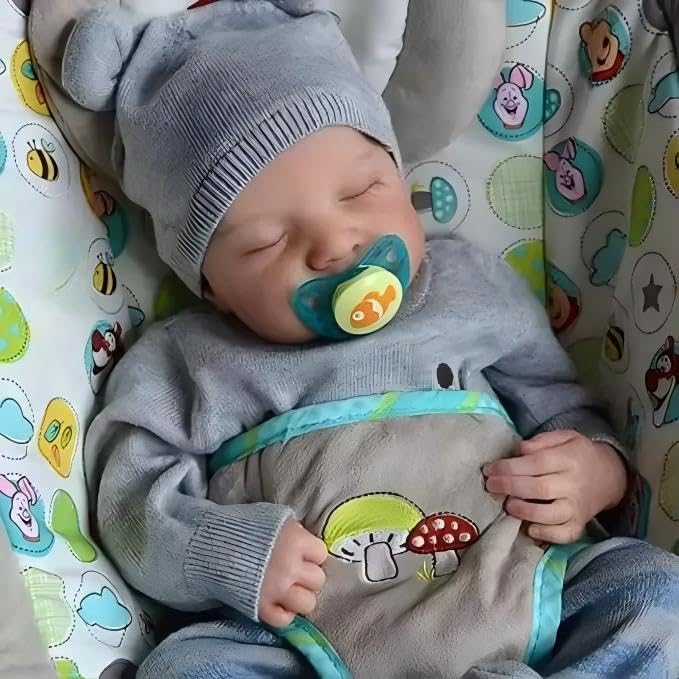 JUYOUYI Reborn Baby Dolls, 18 Inch Lifelike Sleeping Girl Doll Vinyl Full Body, Realistic Newborn Baby Doll for Kids Age 3+ (Levi.Q)