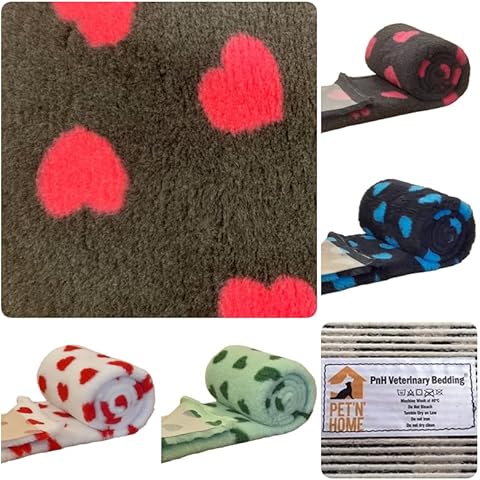 PnH Veterinary Bedding Non Slip Whelping Fleece Cover