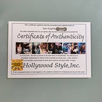 セール中…ヒラリー・ナイト直筆サイン入り2Lサイズ写真…美しいアイスホッケー選手 ミントモール / MINT 浦和店 / 2018BBM インフィニティ