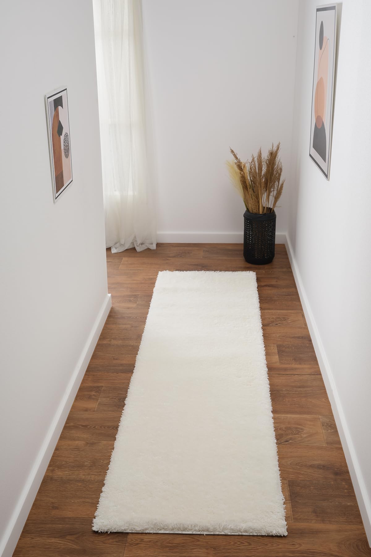 Ruglenza Shaggy Rugs Living Room 60x110 cm Cream - Soft Fluffy Carpet, Modern Small Area Rug, Easy Clean, Cozy Stylish Floor Rug