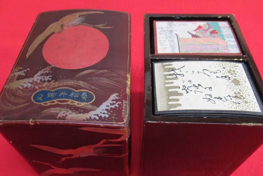 蒔絵古物 百人一首玉手箱 蒔絵古物 百人一首玉手箱