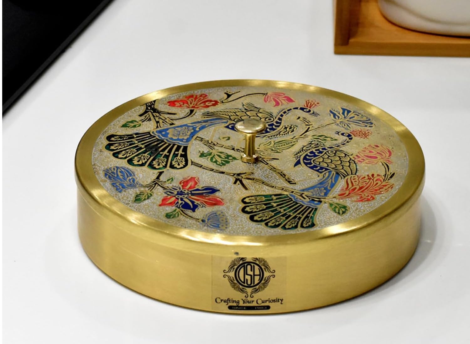 Ensemble de boîtes à épices en laiton Masala Dani avec bocaux et cuillère doseuse