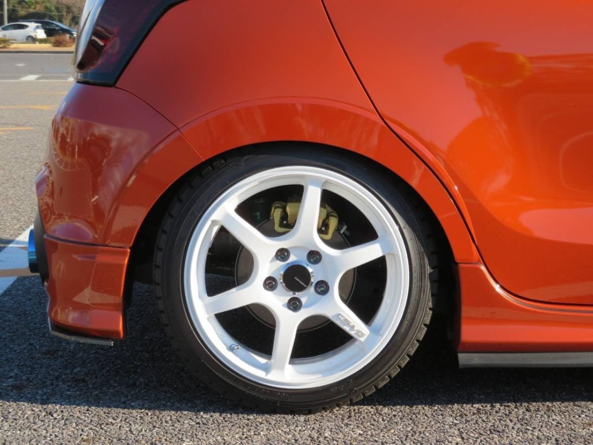 ZNC塗装済みZC33S ZC33S スイフトスポーツ専用 ダウンルックオーバー