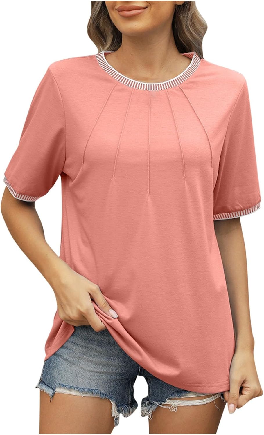 Stylish Women’s Pleated Crew Neck T-Shirts: Comfy & Casual Summer Tops Stylish Women’s Pleated Crew Neck T-Shirts: Comfy & Casual Summer Tops