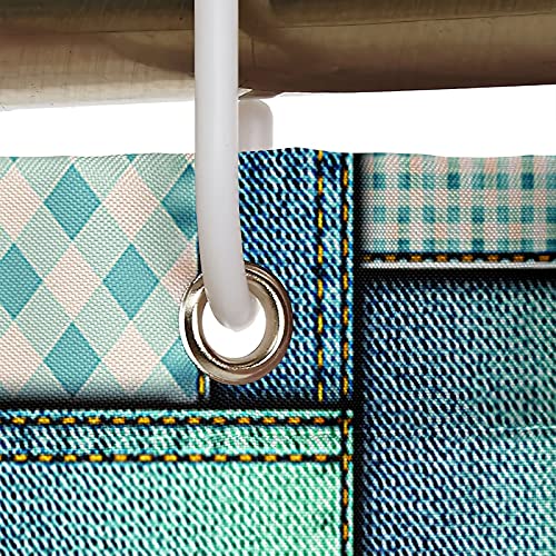 Rideau de douche bleu vert patchwork KnSam pour transformer l'ambiance de la salle de bain