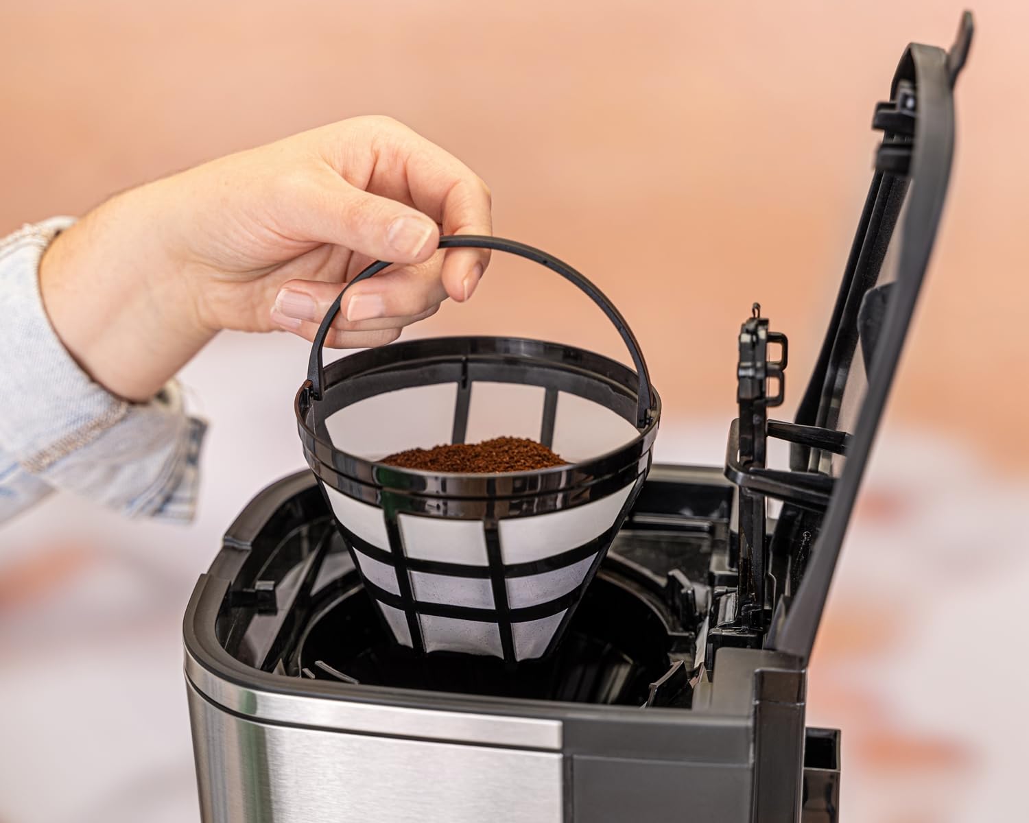 Rommelsbacher Filterkaffeemaschine FKM 1000-1,5 Liter Wassertank für 12 Tassen Kaffee, Glaskanne, Startzeitvorwahl, Warmaltefunktion, Aromafunktion, herausnehmbarer Filterträger 1x4