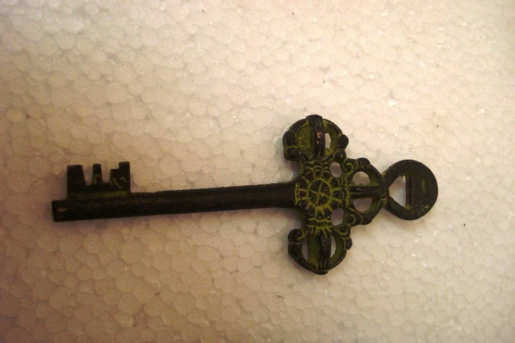 Brass Padlock - Lock with Keys - Working Functional - Brass Made - Type : (Lion - Vintage Finish)