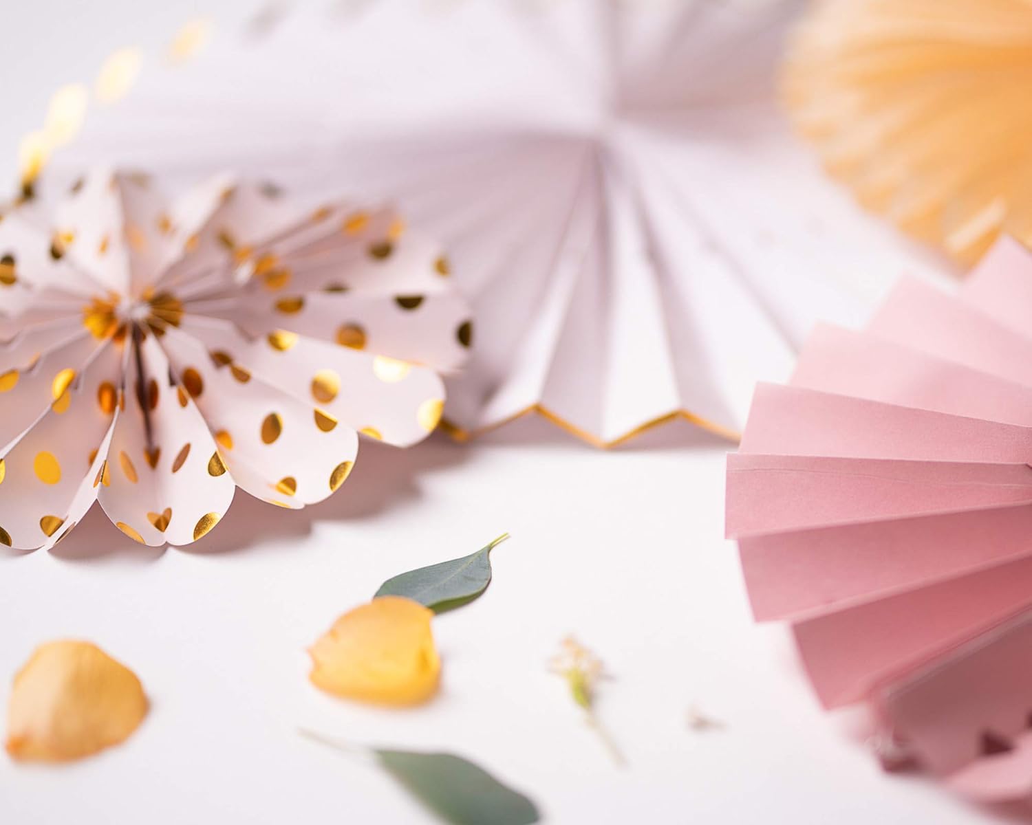 PapaKit 8-Piece Origami Paper Fan Set – Sparkling Pink Rose Blush & Gold Metallic Accents – Reusable Hanging Pinwheel Wall Backdrop for Girls Birthday, Baby Shower, Wedding, Bridal Shower & Boho Party Decorations