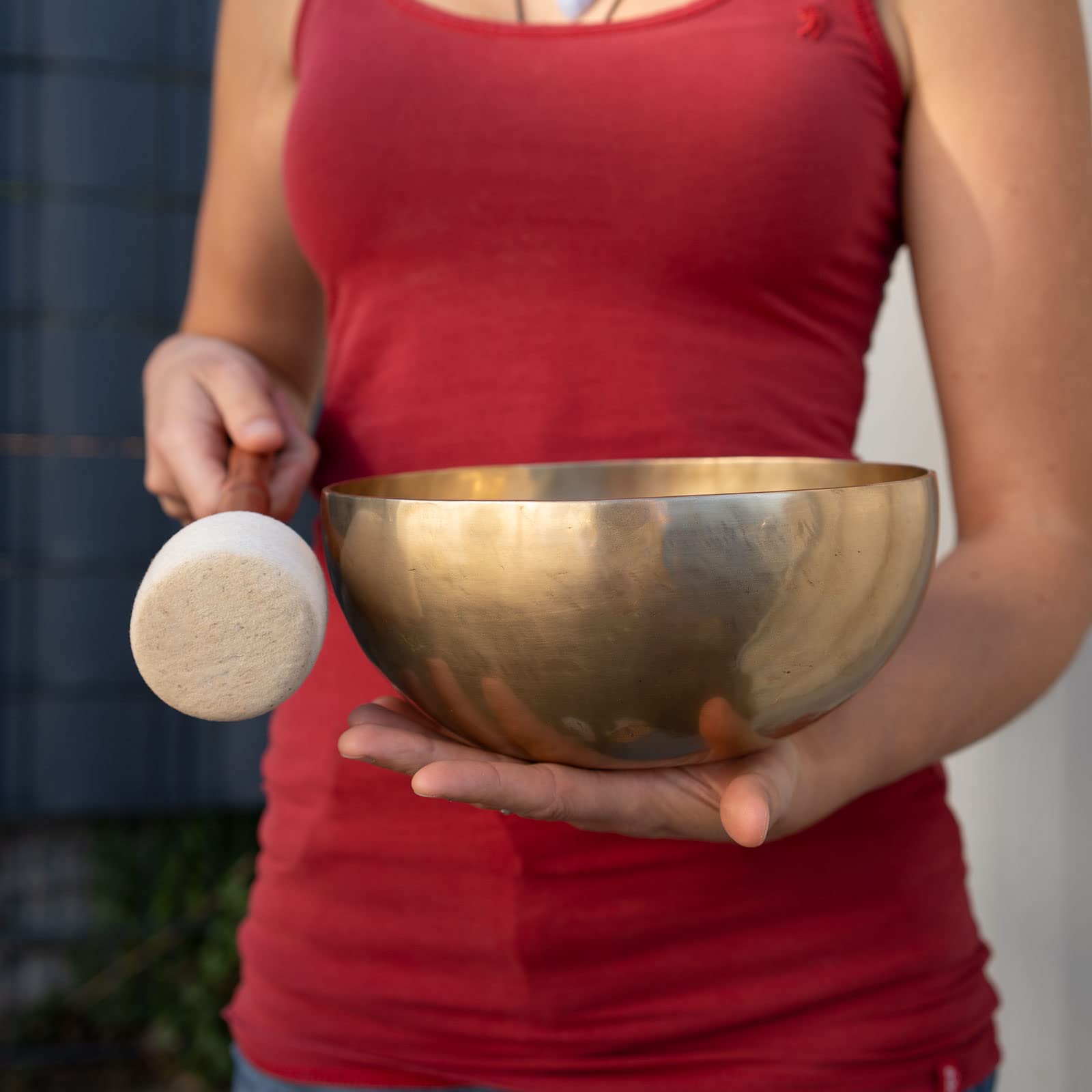 GmbH 2093 - Campana tibetana di ca. 1.200 g, con accessori, perfetta per massaggi, rilassamento, yoga e meditazione