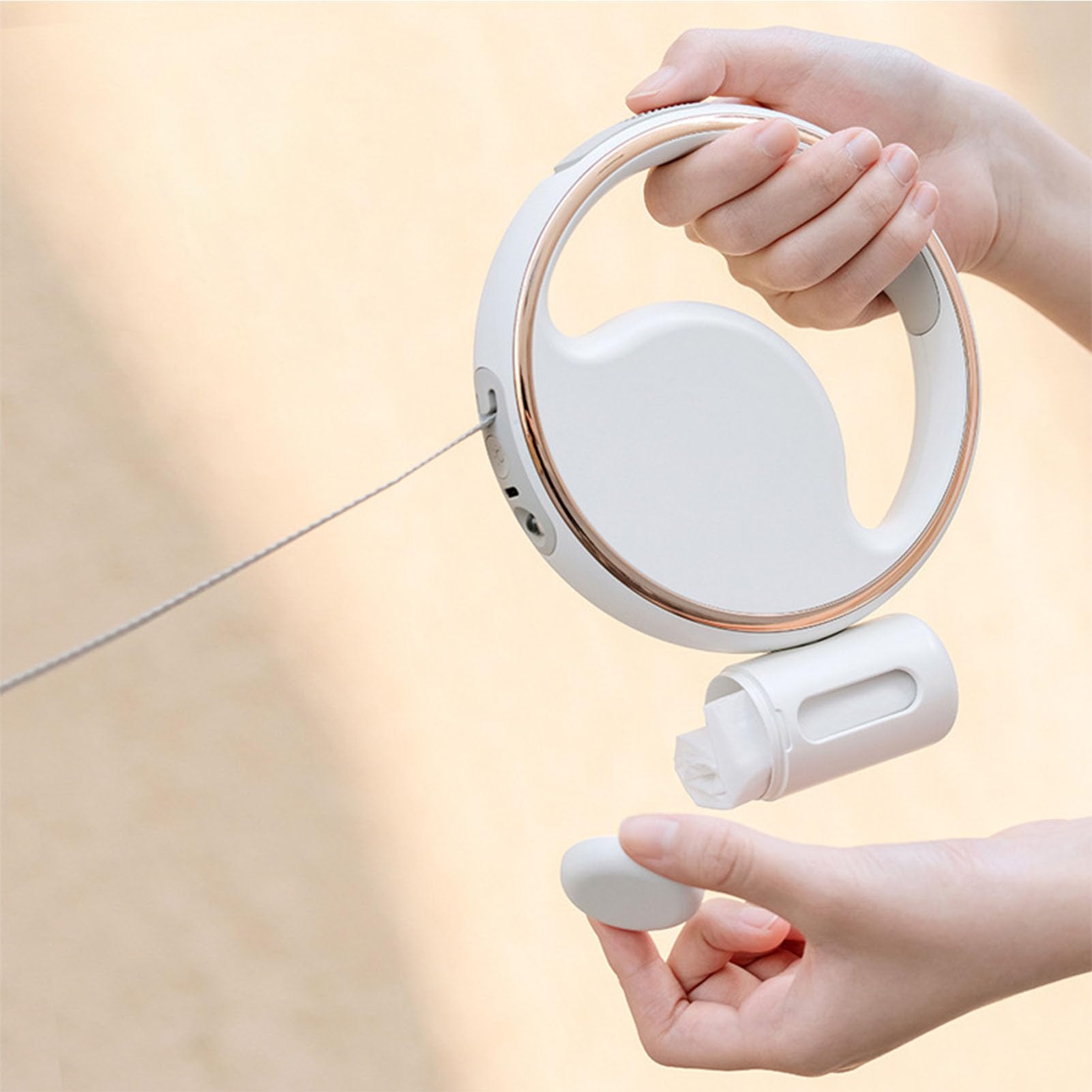 Laisse rétractable pour Animaux de Compagnie avec lumière LED sûre, Corde de Marche Automatique pour Animaux de Compagnie avec Distributeur de Sacs poubelles pour Chiens