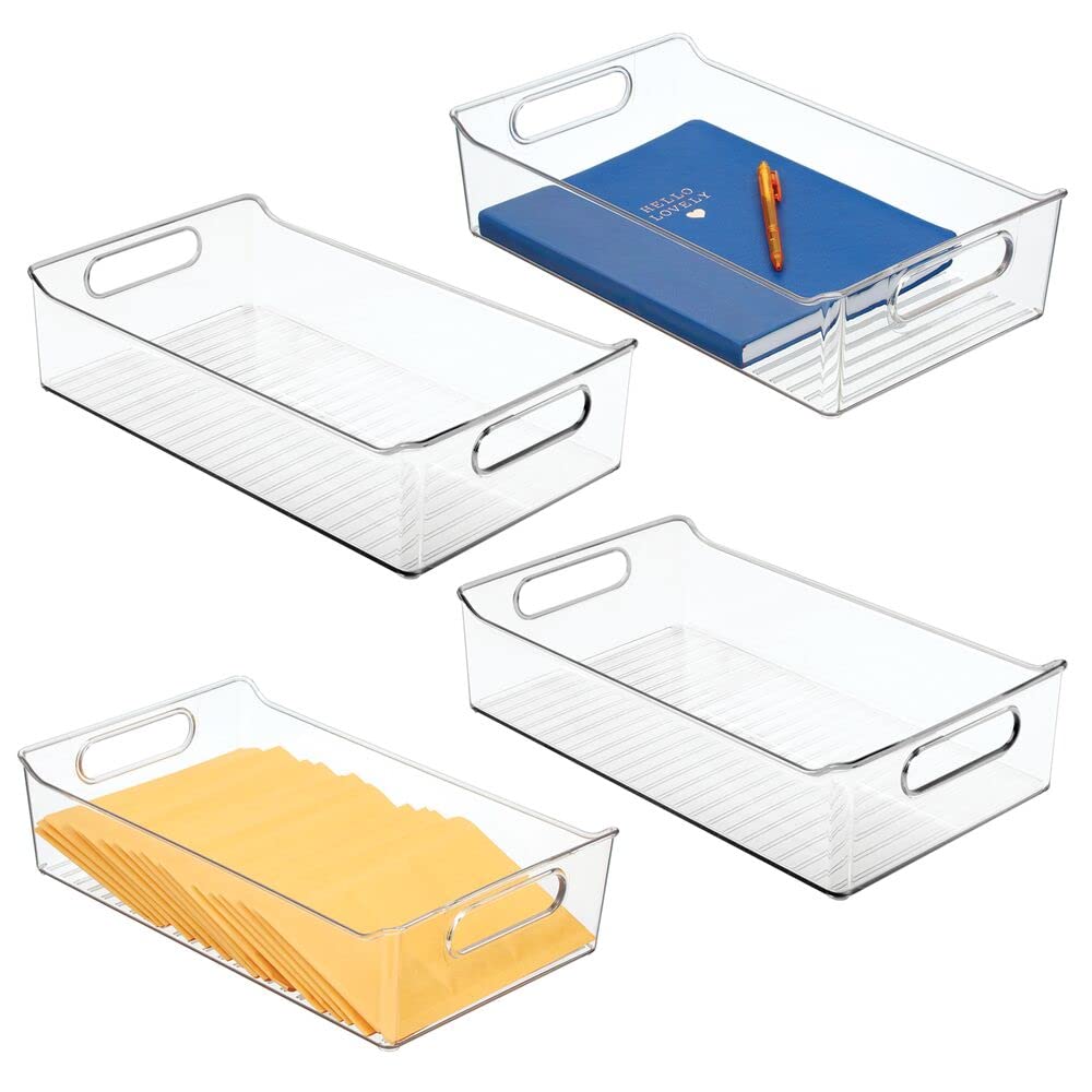 mDesign Organizer ufficio – Contenitore portaoggetti in plastica con manici per ufficio e casa – Box in plastica ideali per penne, matite, timbri e cancelleria – Set da 4 – trasparente