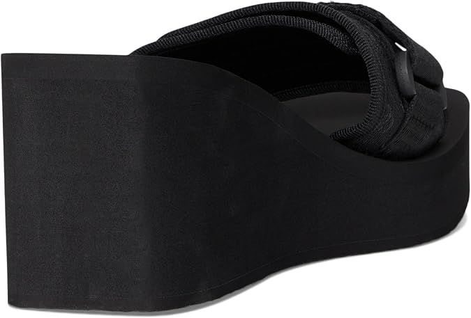 GUESS Women's Dellean Wedge Sandal