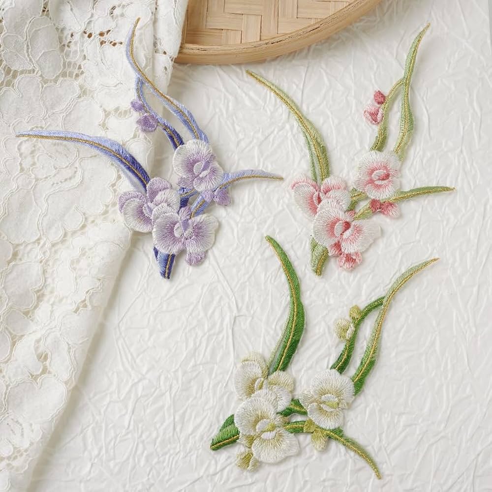 Amazon | ユリ本刺繍パッチ胡蝶蘭スズランの花ハスの花繍