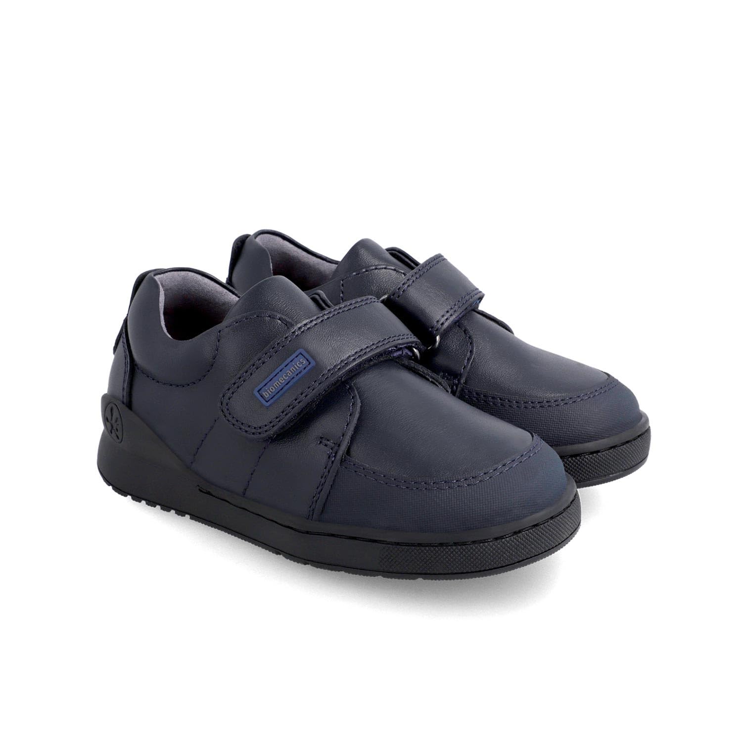 Biomecanics Zapatos Colegiales Negros para niño 201102-A054
