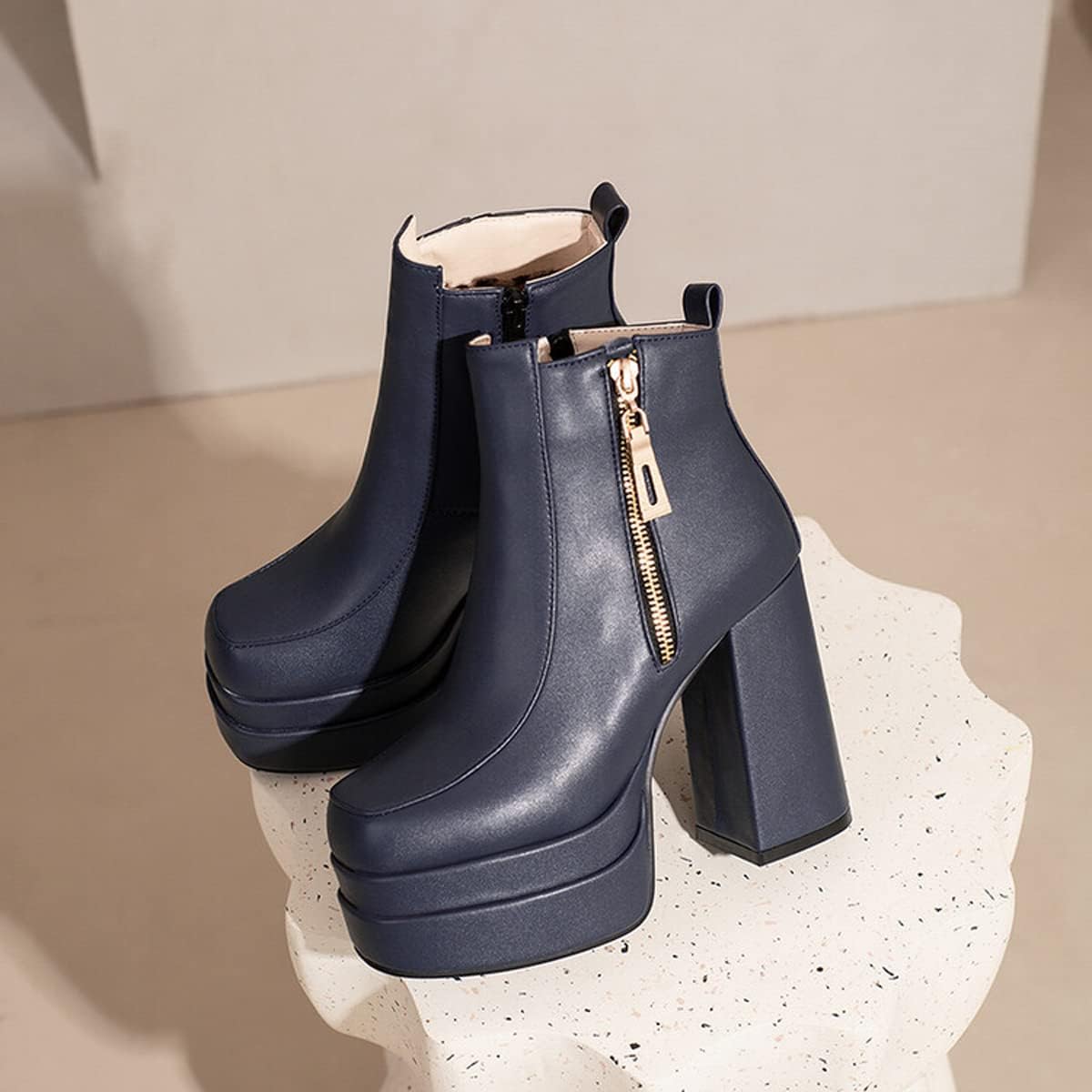 CoceMoce Stylish Platform Boots for Women Chunky High Heels Square Toe Heeled Ankle Booties with Zipper Autumn Winter Dress Shoes Evening Party Dancing Club