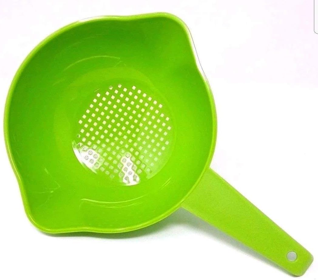 Small 1 Quart Colander with Handle in Apple