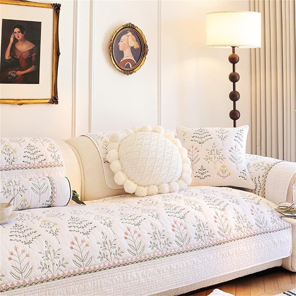 Amazon｜Xabelle 重厚な刺繍 ソファーカバー 110x110cm マルチカバー