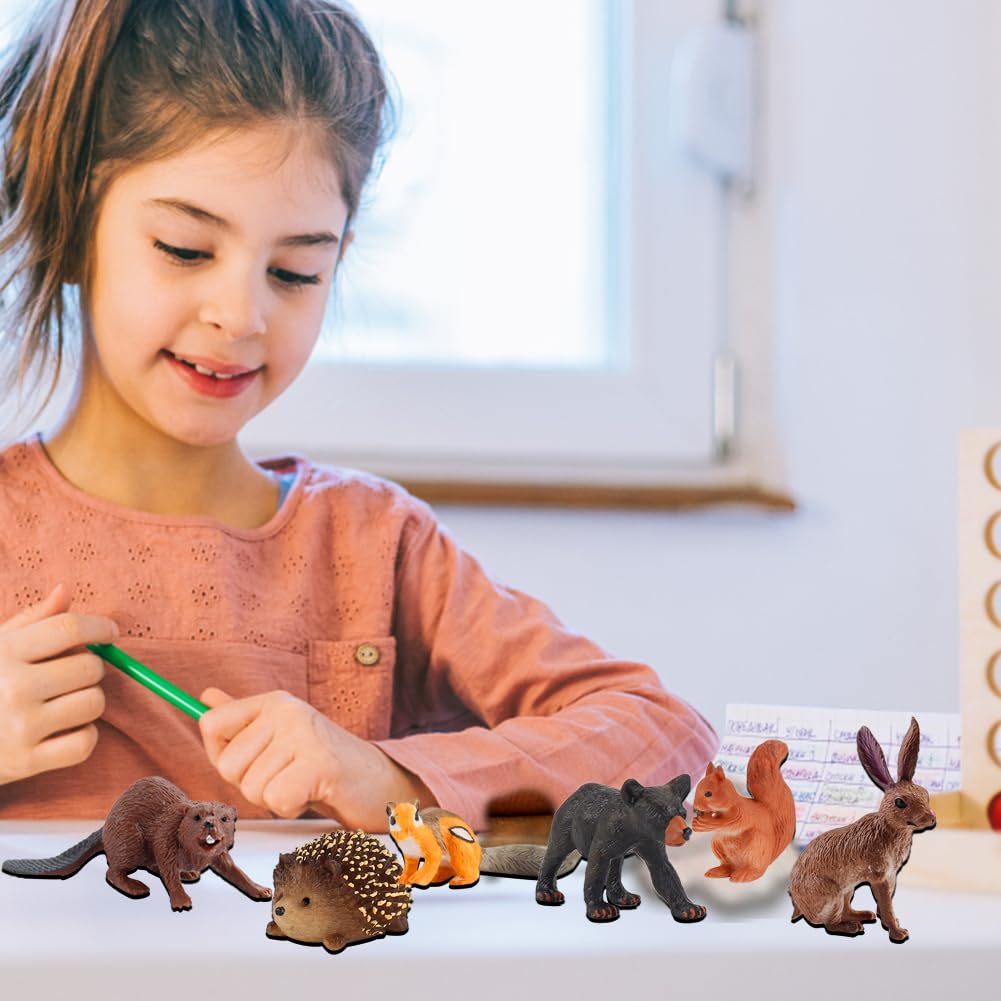 RANJIMA Safari Giocattoli Animali,Figurine di Ppiccoli Animali per Bambini, 16 Pcs Figure di animali della foresta in miniatura del bosco Figurine Topper per torta del bosco per Pasquali Bomboniere