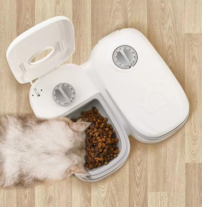 Miniatura dispensador para perros y gatos