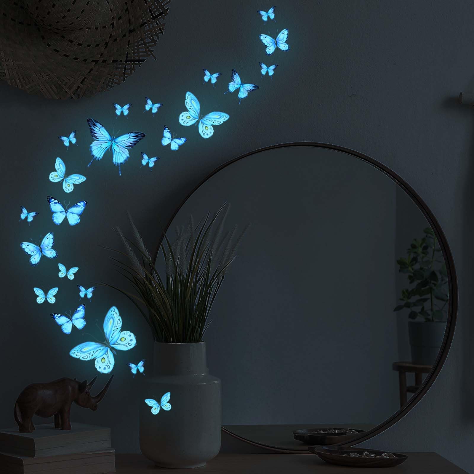 Adesivi Murali Luminose Fluorescenti al Buio, Stickers Murali Farfalla Decorazioni Parete Effetto Notte per Camera da Letto Soggiorno Cameretta Bambini Farfalle Decorative Blu