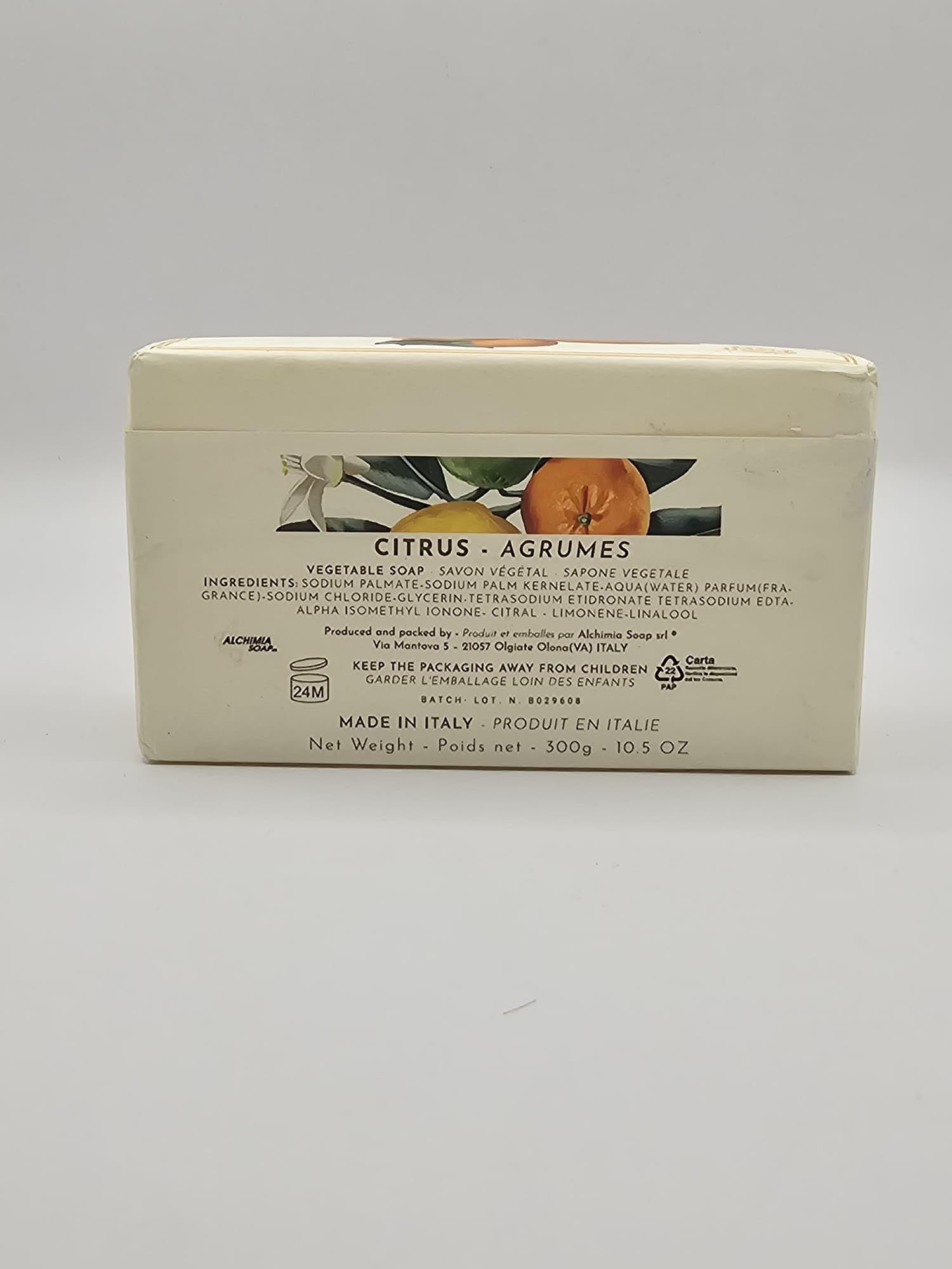 Amazon.com : Alchimia Citrus Fine Vegetable Soap Bar, Luxury Bath Soap,  10.5 oz : Beauty & Personal Care