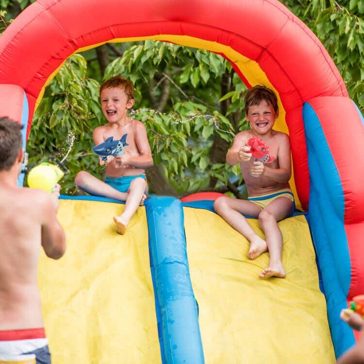 2Pack Pistolet à Eau Enfant, Pistolet à eau Design Dinosaure et Requin Water Squirt Jouets Taille compacte Jouet Aquatique Pistolet a Eau pour Les Fêtes Estivales Plein Air, Piscine ExtéRieure, Plage 2Pack Pistolet à Eau Enfant, Pistolet à eau Design Dinosaure et Requin Water Squirt Jouets Taille compacte Jouet Aquatique Pistolet a Eau pour Les Fêtes Estivales Plein Air, Piscine ExtéRieure, Plage