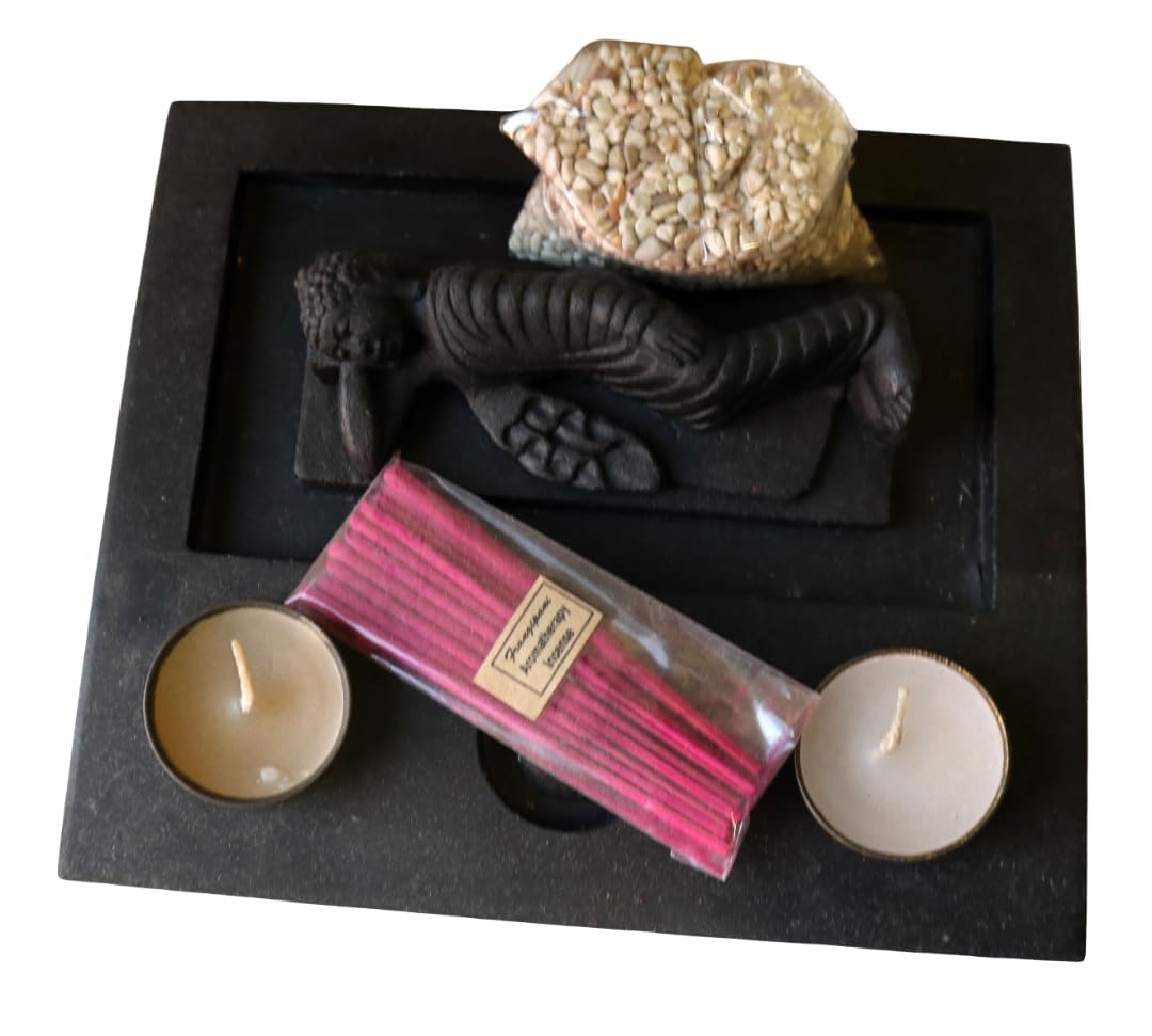 Jardín zen con Buda tumbado de piedra – Base artesanal 22 x 16 cm – Arena negra, velas e incienso