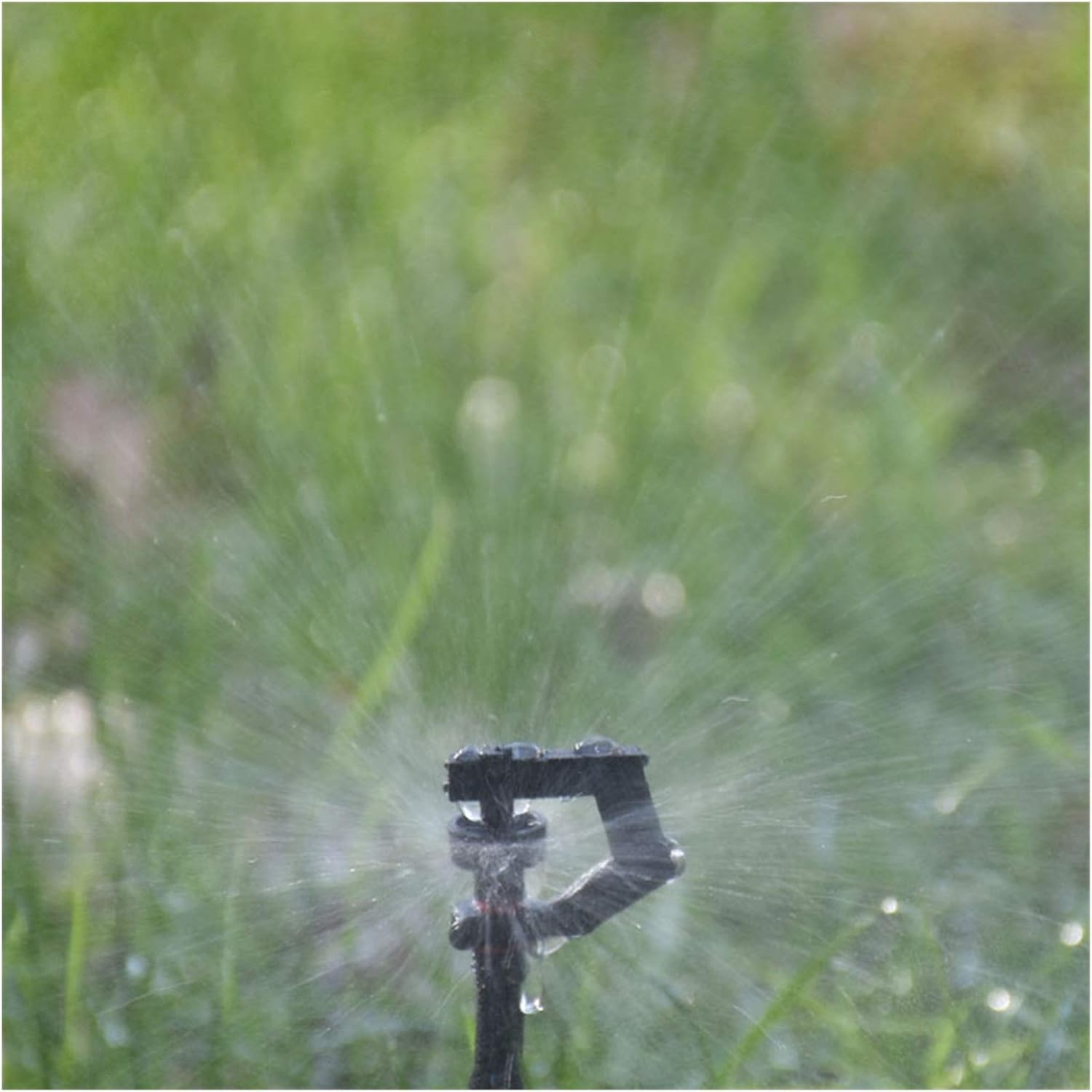 Gardening Watering System Tools Rotary Watering Sprinkler G-Type Garden 360-degree Refraction Sprinkler Water-Saving Atomizing Sprinkler Lawn Irrigation 300pcs (Color : Black)